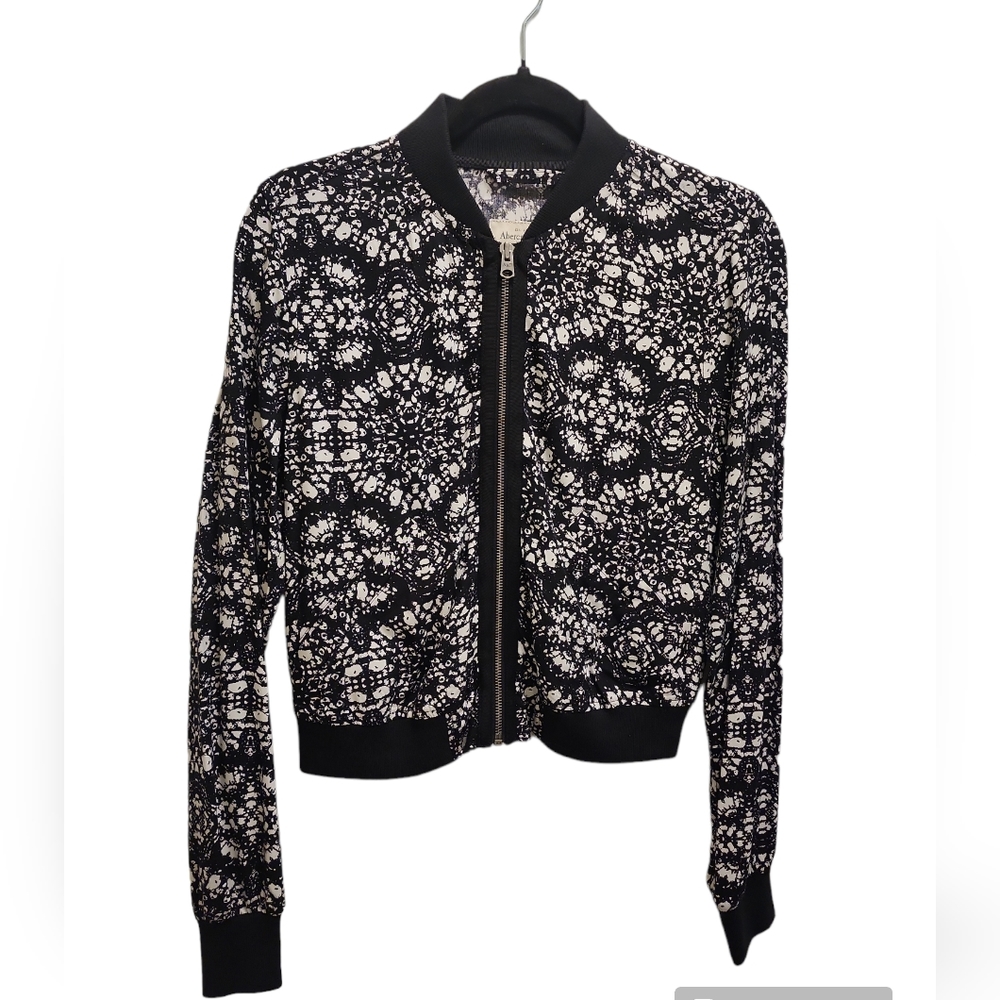 Abercrombie & Fitch Light weight Bomber  Jacket sz S